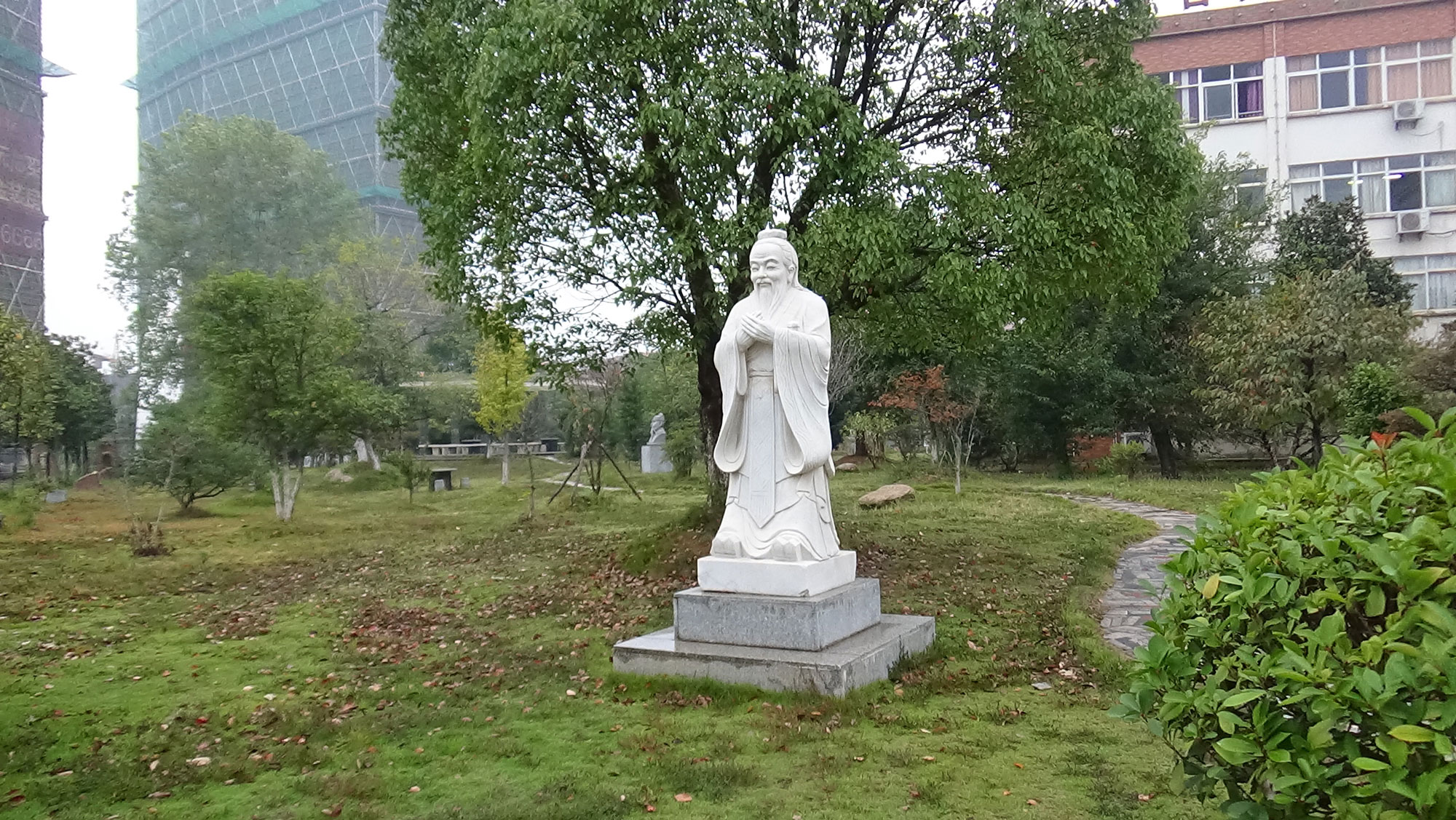 孔子像